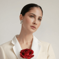 Olivia profile picture.